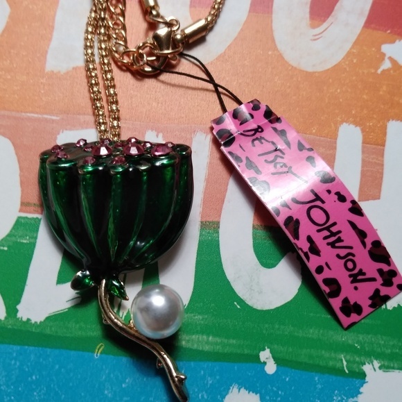 Couture Design Lotus Flower🐝Gold Sweater Necklace - Picture 2 of 4